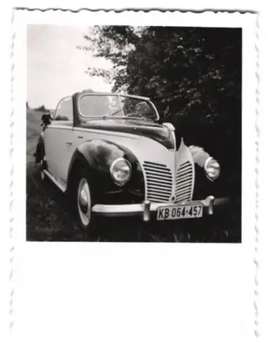 3 Fotografien Ford Taunus Buckel Cabrio, Knabe im Cabrio, Kennzeichen: KB 064-457