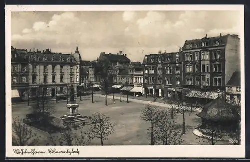 AK Wilhelmshaven, Bismarckplatz mit Geschäften
