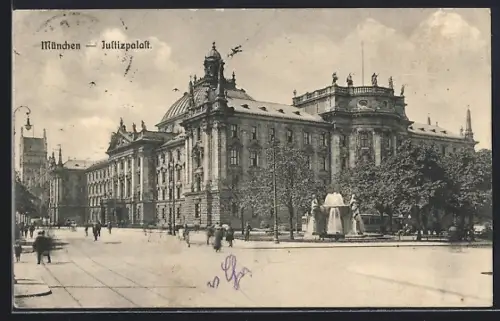 AK München, Justizpalast, Brunnen, Strassenansicht