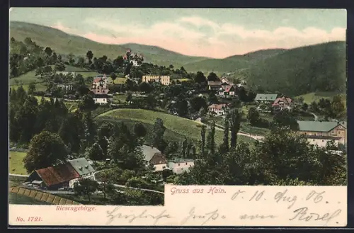 AK Hain /Riesengebirge, Ortsansicht mit Hügeln