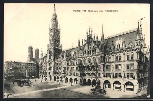 AK München, Rathaus und Marienplatz