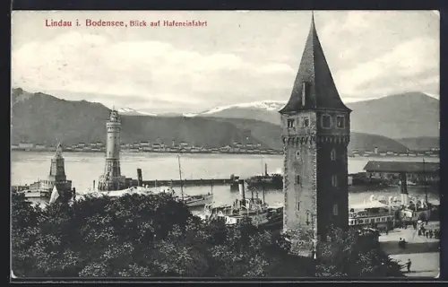 AK Lindau i. Bodensee, Blick auf Hafeneinfahrt