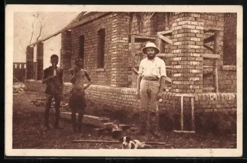 AK Congo, Le Frère Alfred Gils de Turnhout travaillant à la fondation du poste de Sandoa