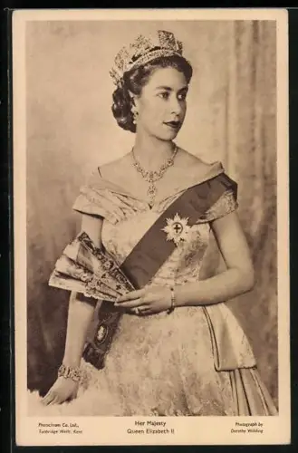 AK Queen Elizabeth II