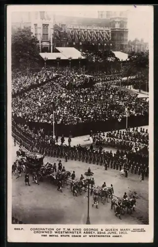 AK Coronation of King George and Queen Mary 1911, The Royal State Coach at Westminster Abbey