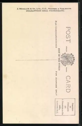 AK Duke and Duchess of York Leaving HMS Renown after their Empire Tour