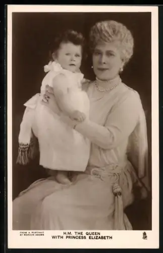 AK The Queen with Princess Elizabeth