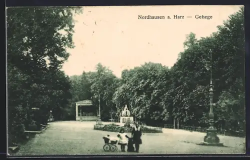 AK Nordhausen a. Harz, Gehege, Musikpavillon, Brunnen, Spazierweg