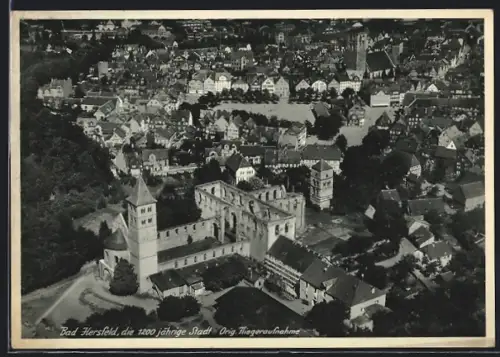 AK Bad Hersfeld, Luftaufnahme, Stiftsruine, Stadtansicht