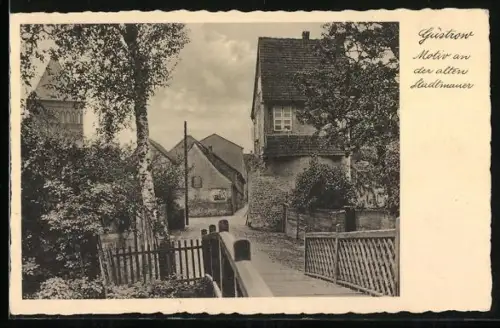 AK Güstrow, Ortsansicht mit der alten Stadtmauer