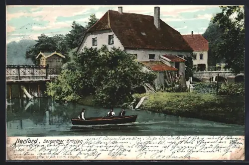 AK Herford, Bergertor-Brücken, Flussansicht mit Boot und Mühle