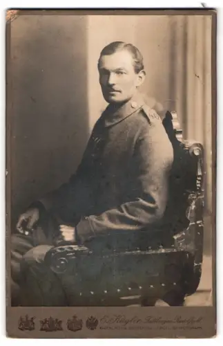 Fotografie Eugen Kugler, Tuttlingen, Radolfzeller Strasse, Soldat in Feldgrau Uniform Rgt. 40