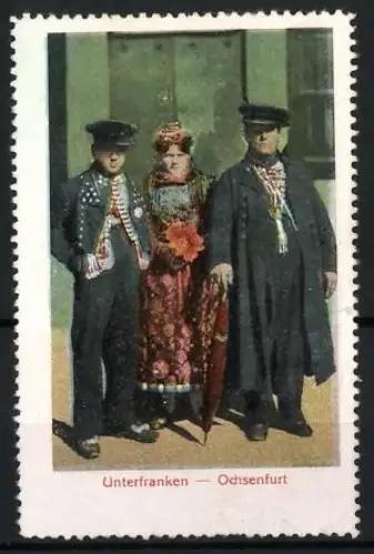 Reklamemarke Unterfranken Ochsenfurt, Traditionelle Tracht, Drei Personen in Festkleidung