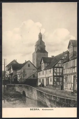 AK Bebra / Hessen, Strassenpartie mit Kirche am Ufer