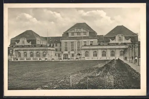 AK Halberstadt, Das städtische Kaiserin Auguste Viktoria-Lyzeum am Bismarckplatz