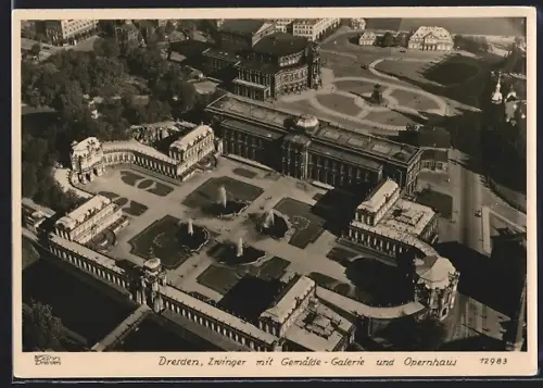 Foto-AK Walter Hahn, Dresden, Nr. 12983: Dresden, Zwinger mit Opernhaus und Gemälde-Galerie