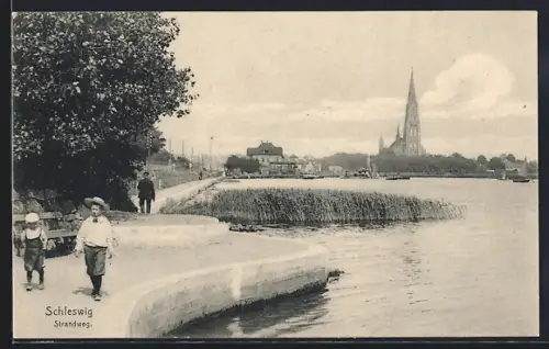 AK Schleswig, Strandweg mit Kirche