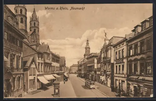 AK Worms a. Rhein, Neumarkt mit Geschäften und Strassenbahn