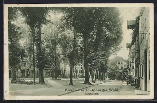 AK Dissen am Teutoburger Wald, Kirchplatz mit Bäumen