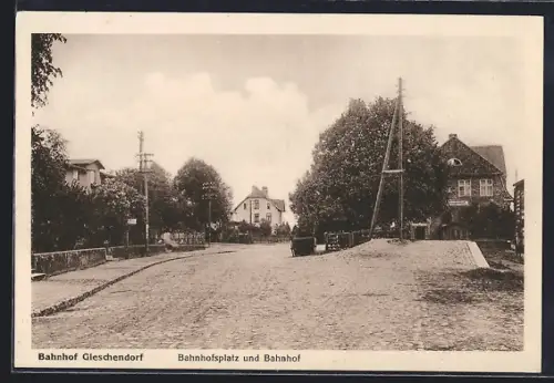 AK Gleschendorf / Woltersmühle, Bahnhofsplatz und Bahnhof