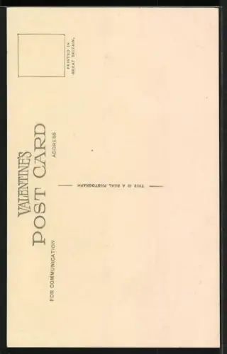 AK London, Whitehall, Horse Guards, Britischer Soldat in Uniform zu Pferde