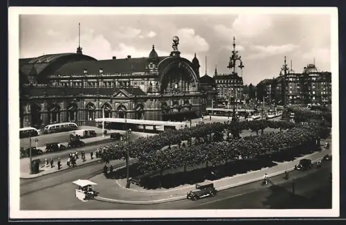 AK Frankfurt a. M., Hindenburgplatz mit Hauptbahnhof