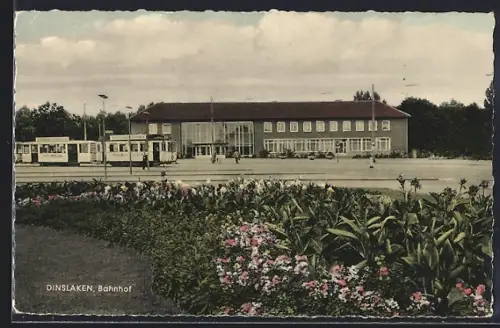 AK Dinslaken, Bahnhof mit Strassenbahn