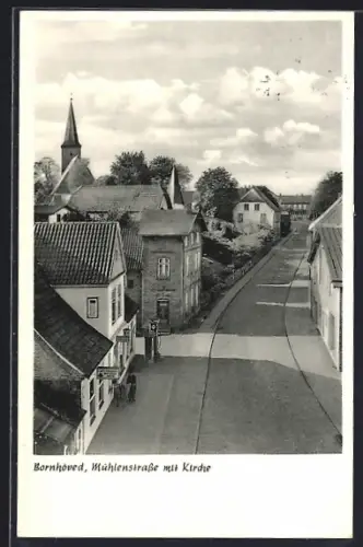AK Bornhöved, Mühlenstrasse mit Kirche