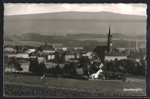 AK Münchberg /Ofr., Ortsansicht mit Kirche