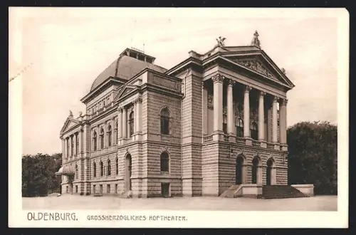 AK Oldenburg / O., Partie am Grossherzogliches Hoftheater