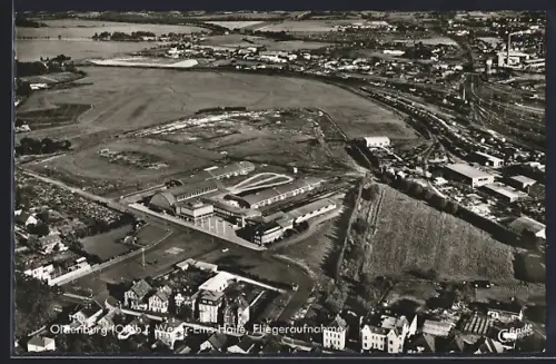 AK Oldenburg /Oldb., Weser-Ems Halle aus der Luft, Fliegeraufnahme