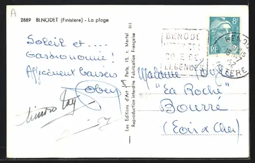 AK Bénodet, Finistère, La plage avec cabines de bain et vue sur le littoral