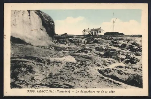 AK Lesconil /Finistère, Le Sémaphore vu de la côte