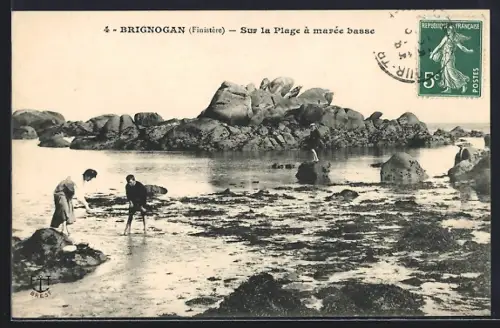 AK Brignogan /Finistère, Sur la Plage à marée basse