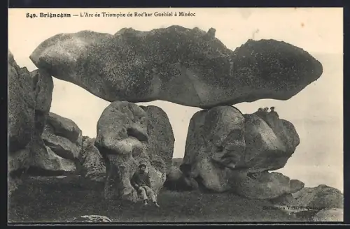 AK Brignogan, L`Arc de Triomphe de Roch`ar Guéneit à Minéoc