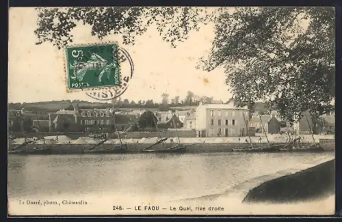 AK Le Faou, Le Quai, rive droite