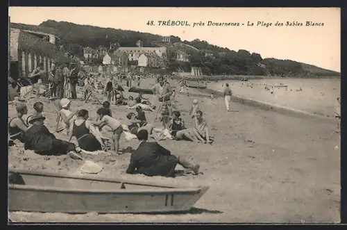 AK Tréboul /Douarnenez, La Plage des Sables Blancs avec baigneurs et vacanciers sur le sable