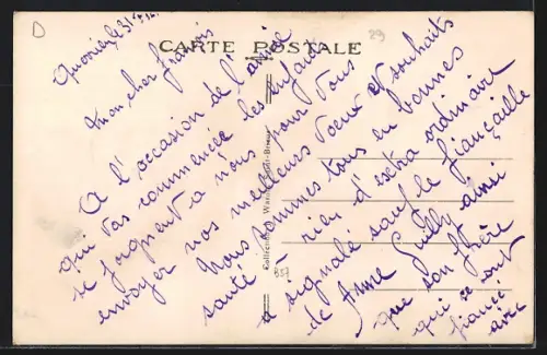 AK Querrien, Le Calvaire et la Place