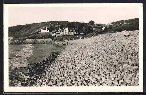 AK Plougasnou, La plage de St-Jean et ses galets