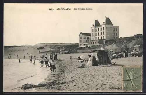 AK Le Pouldu, Les Grands Sables avec baigneurs et hôtel en bord de mer