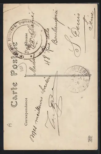 AK Saint-Pol-de-Léon /Finistère, Le Creisker et la rue pavée environnante