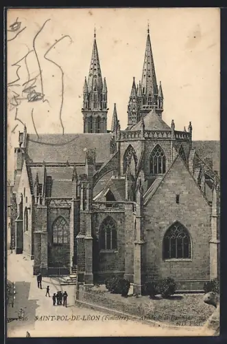 AK Saint-Pol-de-Léon /Finistère, Aspect de l`église et des tours imposantes