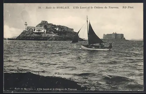 AK Morlaix, L`Île Louet et le Château du Taureau dans la rade de Morlaix