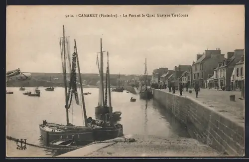AK Camaret /Finistère, Le Port et le Quai Gustave Toudouze