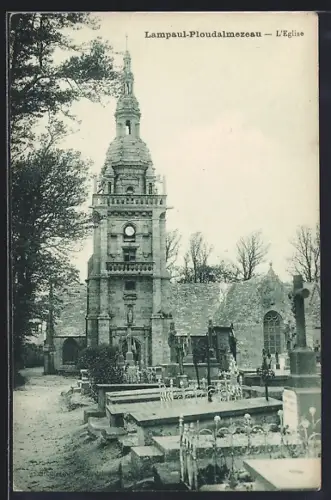 AK Lampaul-Ploudalmézeau, L`Église et le cimetière environnant
