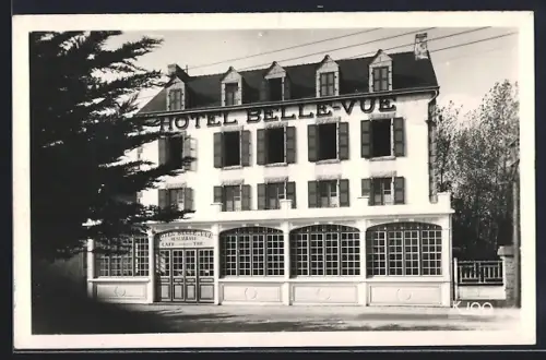 AK Bénodet, Hôtel Belle-Vue et son architecture élégante