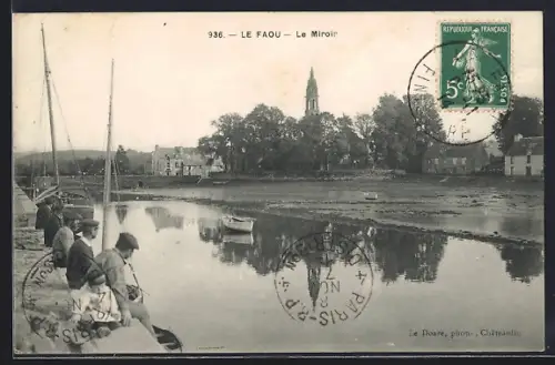 AK Le Faou, Le Miroir avec vue sur l`église et la rivière