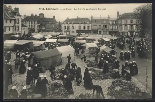 AK Lesneven, La Place, Le Marché aux Sabots Bretons