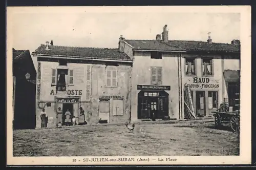 AK St-Julien-sur-Suran /Jura, La Place avec la poste et commerces animés