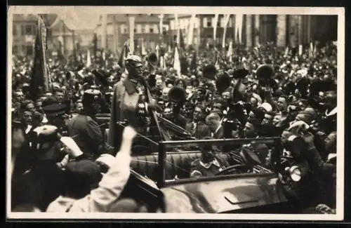 AK Kronprinz Rupprecht von Bayern im Auto bei einem öffentlichen Auftritt